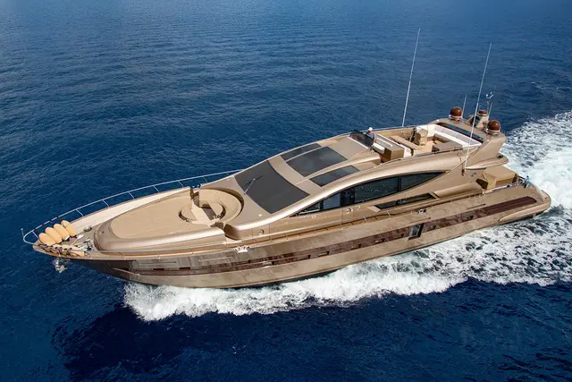 Cerri 102’ Flying Sport — Priveo Yachts, Europe