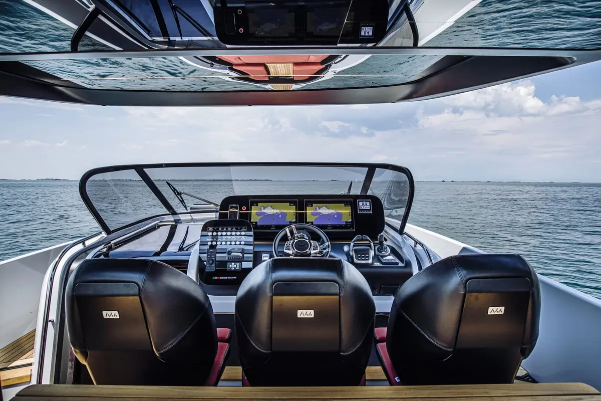 Cranchi A46, exterior — Priveo Yachts, Europe. A fast walkaround built for open-bow days