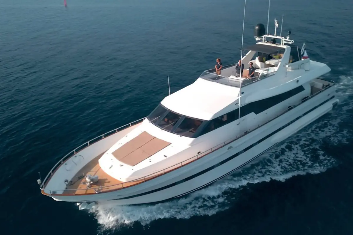 Falcon 80S, main deck — Priveo Yachts, Europe. Four cabins, twelve guests, a coastline of your choosing
