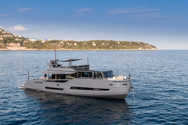 Extra 86 — Priveo Yachts, Europe