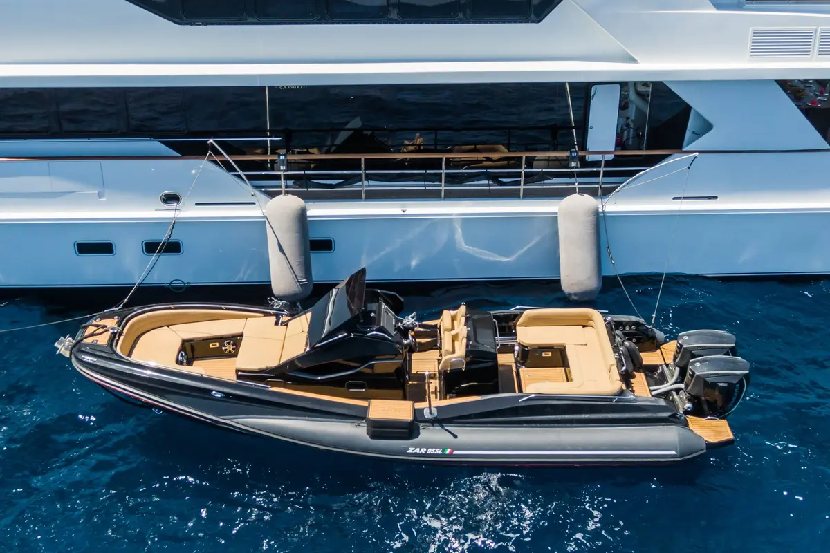 The Wellesley, salon — Priveo Yachts, Europe. Six cabins, one coastline, days not hours