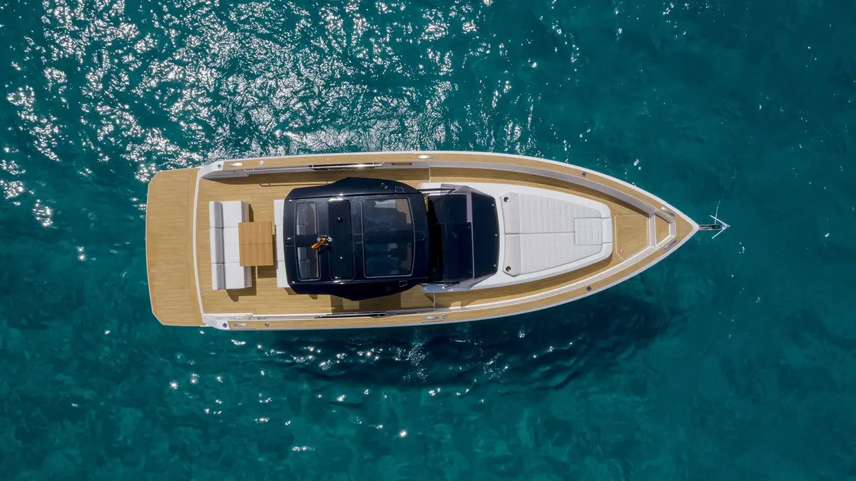 Pardo 38, aft deck — Priveo Yachts, Europe. Open-deck day trips along the coast for twelve