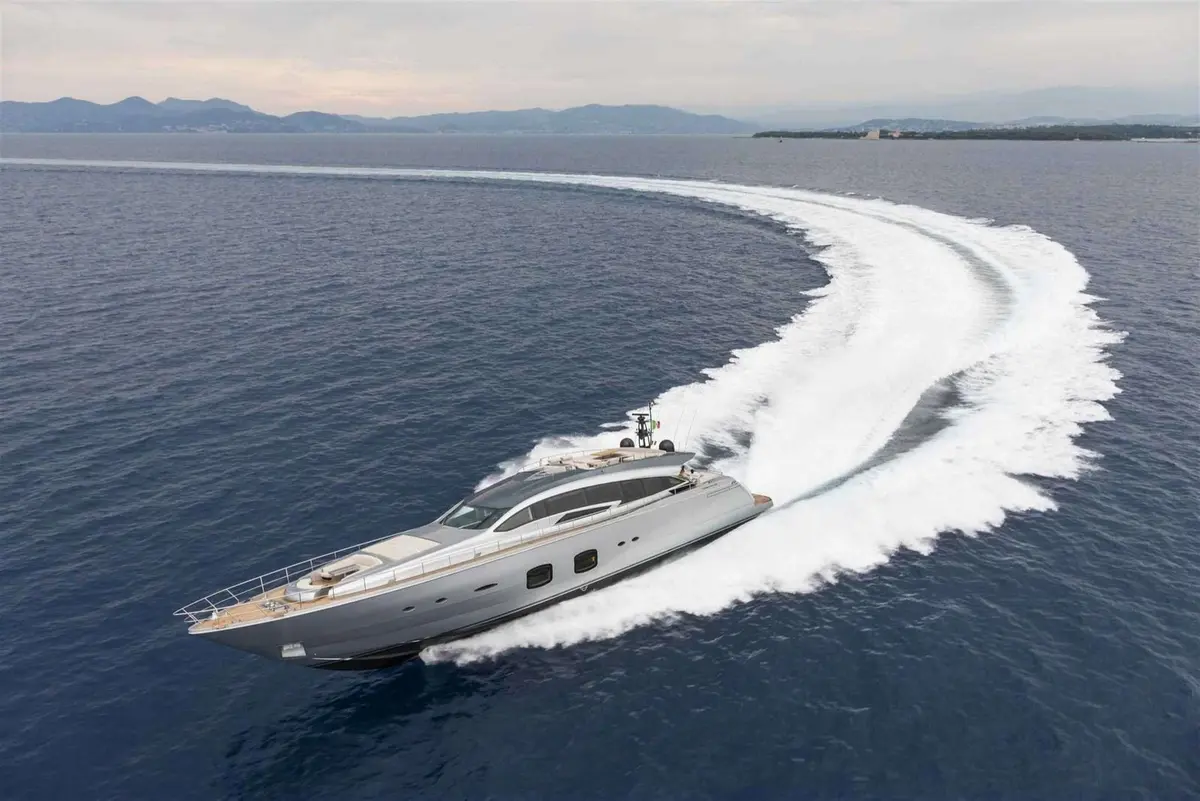 Pershing 108, main deck — Priveo Yachts, Europe. Sleek Italian speed for open coastline days