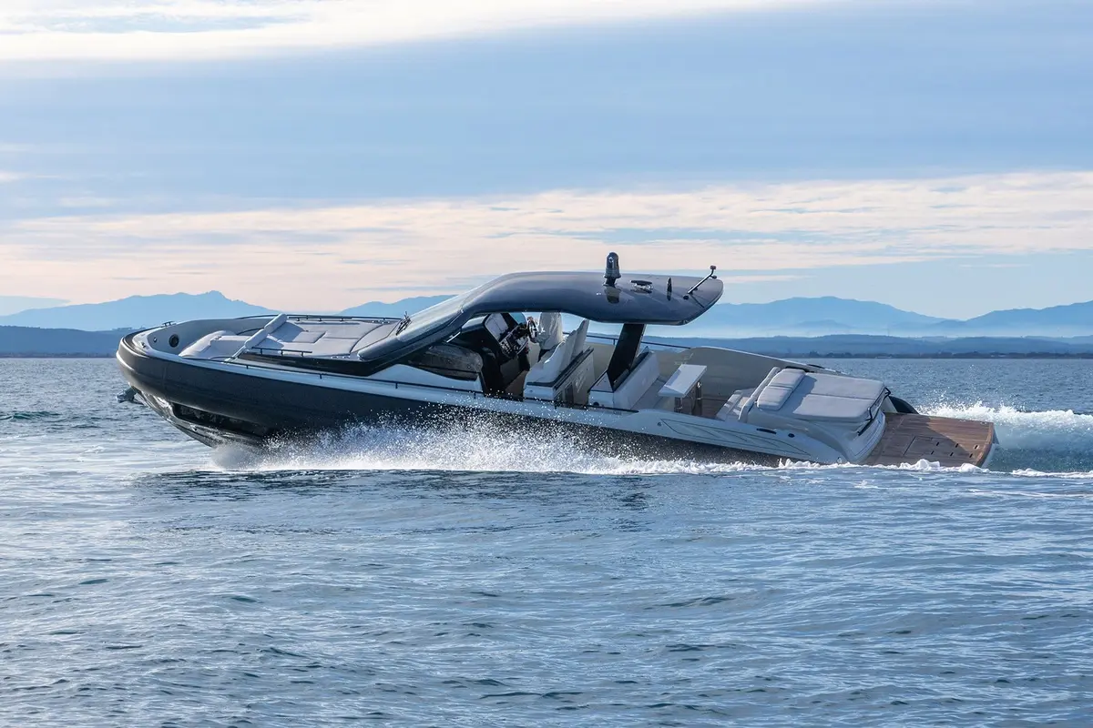 Sacs 47, exterior — Priveo Yachts, Europe. Quick coastal hops for ten, no wasted time