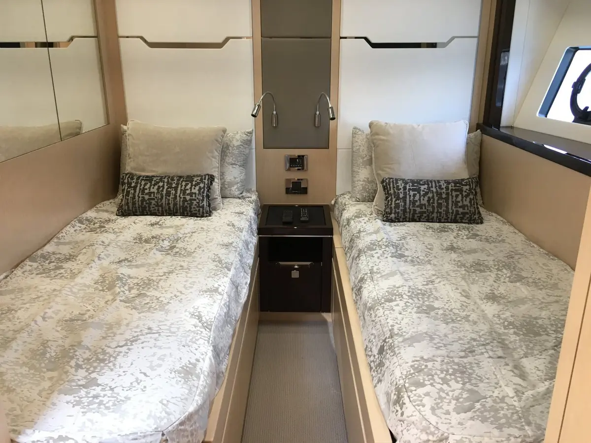 Sunseeker 68, main deck — Priveo Yachts, Europe. A fast 22-metre cruiser built for coastal day trips