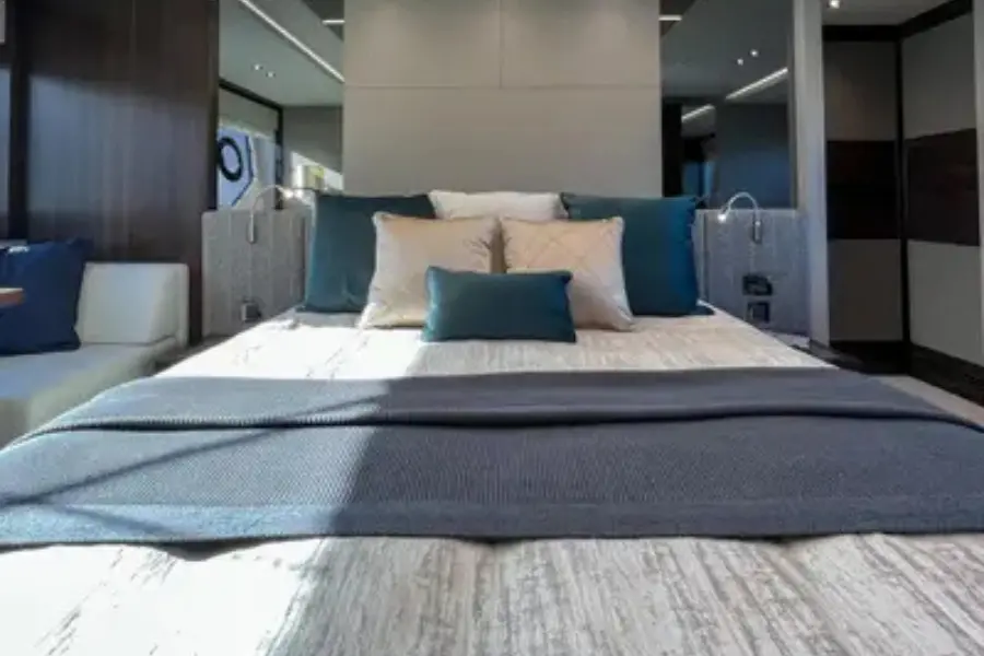 Sunseeker 76, master cabin — Priveo Yachts, Europe. Four cabins, one coastline, no rush back