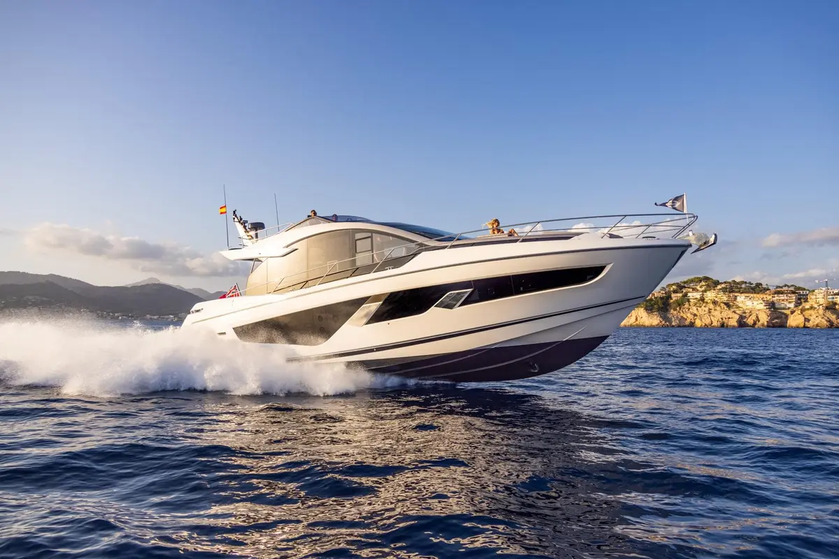 Sunseeker 65 Sport, main deck — Priveo Yachts, Europe. A fast, low-slung sport yacht for close-knit coastal days