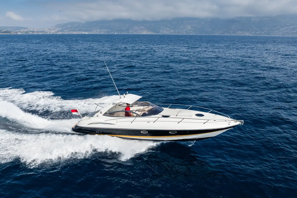 Superhawk 34, flybridge — Priveo Yachts, Europe. A fast coastal run for seven, one afternoon
