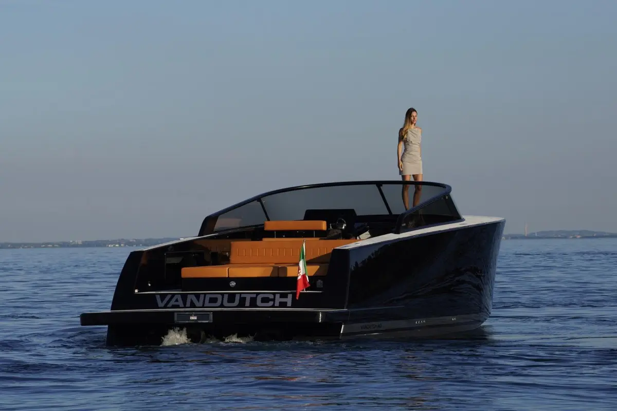 Vandutch 40, main deck — Priveo Yachts, Europe. A sleek day boat built for coastal afternoons