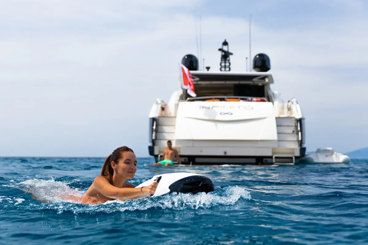 Wajer 55, flybridge — Priveo Yachts, Europe. Fast, open-deck day cruising for twelve guests